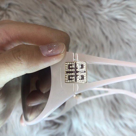 Givenchy Light Pink Sunglasses - Picture 2 of 6